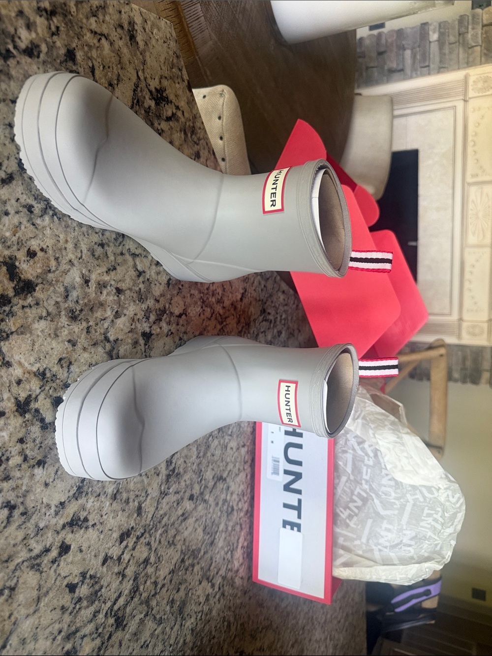 Hunter play Short Matte Gray Chelsea Rain Boots with Striped Pull Tab Size 8 NEW